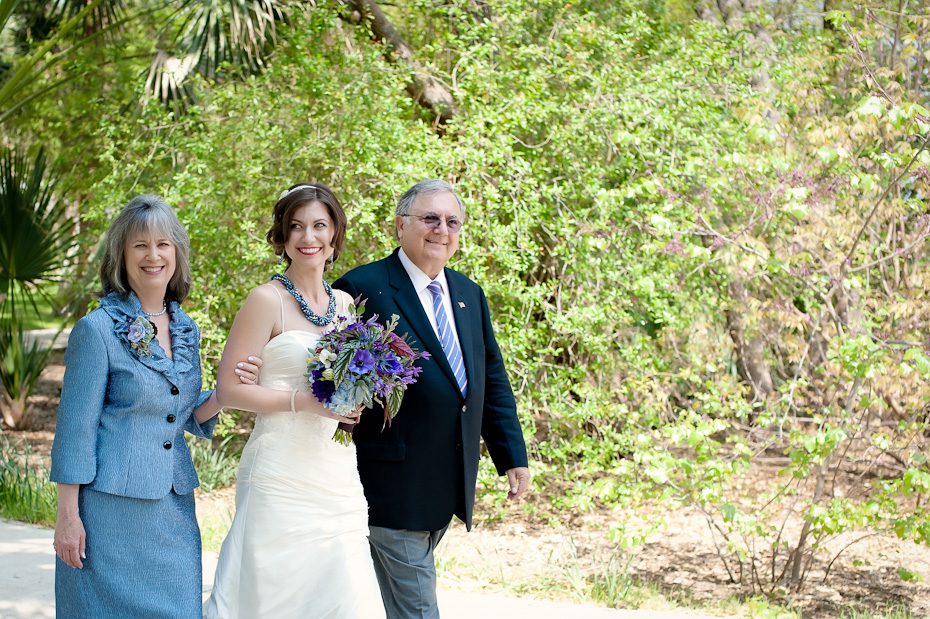 bride's dad walking bride down aisle with mom