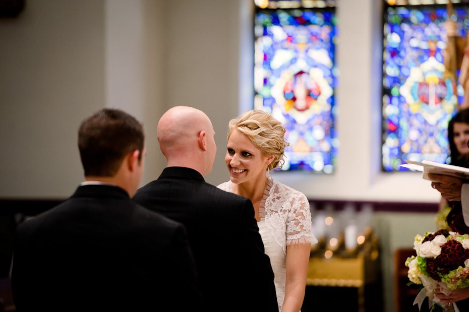 bride_laughing_with_groom